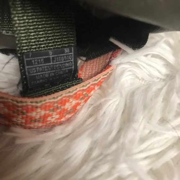 Chaco" Sandals Size-W7 Orange -Good Condition - Picture 9 of 12